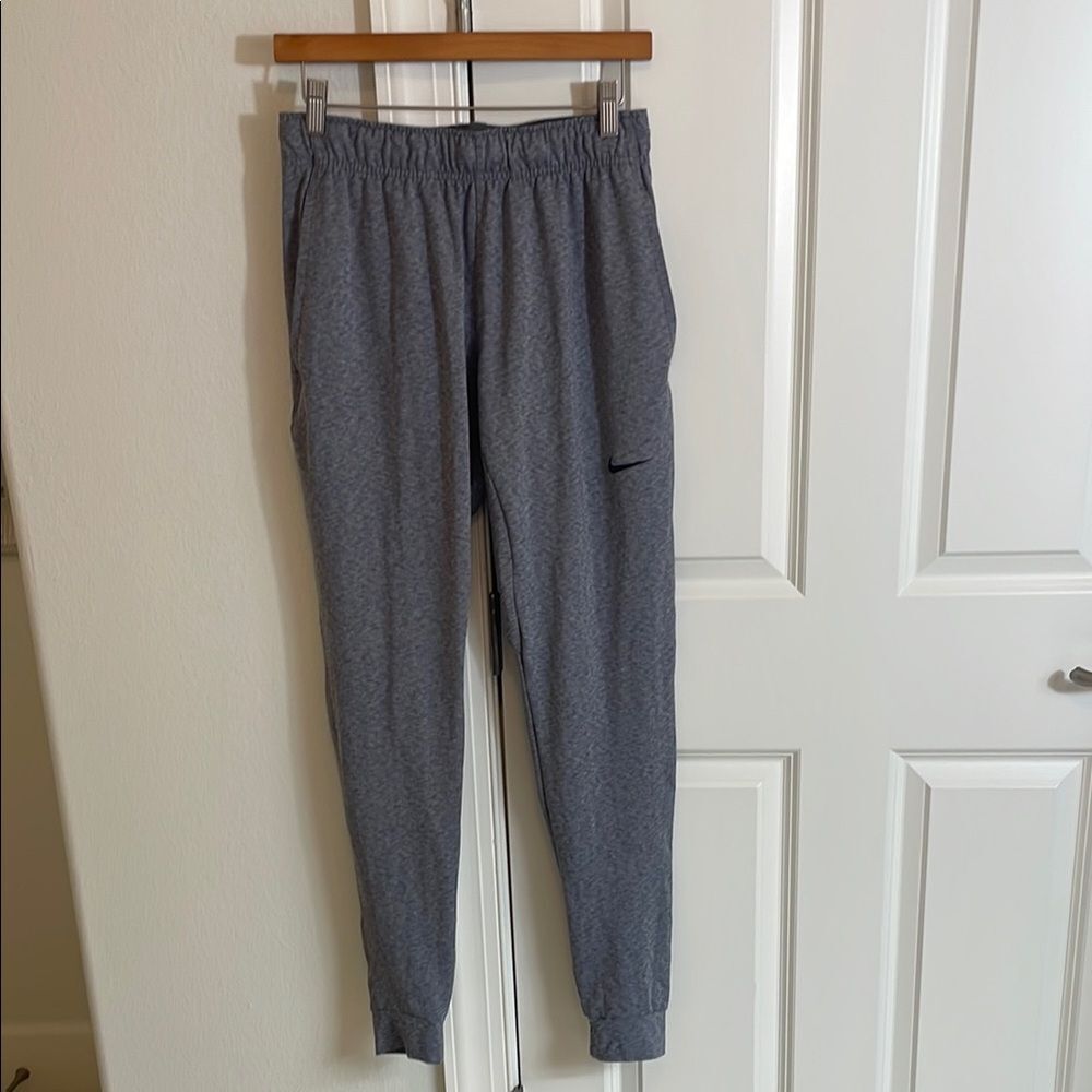Nike Gray Men's Sweatpants Joggers
